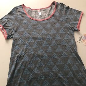 LulaRoe Classic Tee